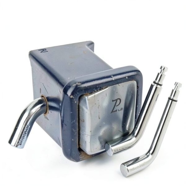 Master Lock Receiver Lock, 1/2 in. and 5/8 in. Swivel Head, Weather Resistant Trailer Coupler Locking Hitch Pin with Keys for Protecting Trailers, RVs, 2866DAT-2
